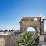 Di Charme Con Jacuzzi - Di Grazia Διαμέρισμα Κάλιαρι