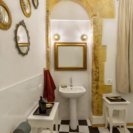Suite Romantica Con Jacuzzi Nel Cuore Di Cagliari *