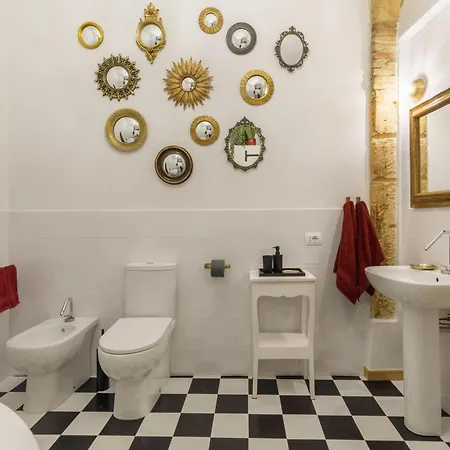 Apartamento Suite Romantica Con Jacuzzi Nel Cuore Di Cagliari Cagliari